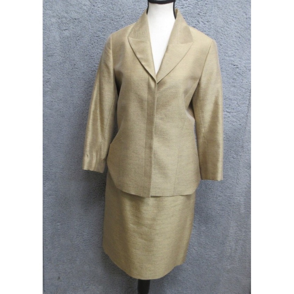 Dana Buchman Jacket Skirt Suit Set Women 6 &12 Gold Silk Tailored Fit Timeless